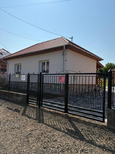 Liget Vendégház - last minute hotel in Kazar