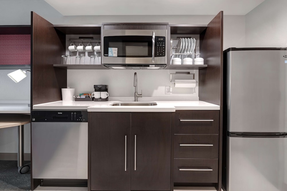Home2 Suites by Hilton Wilkes Barre - photo 27