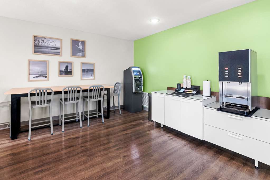 WoodSpring Suites Hudson Port Richey - photo 4