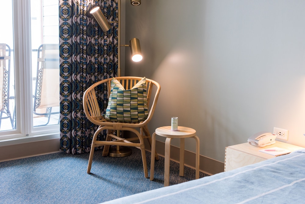 East Austin Hotel - photo 36