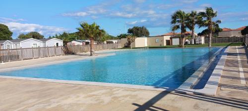 El sol in Port-La-Nouvelle, France