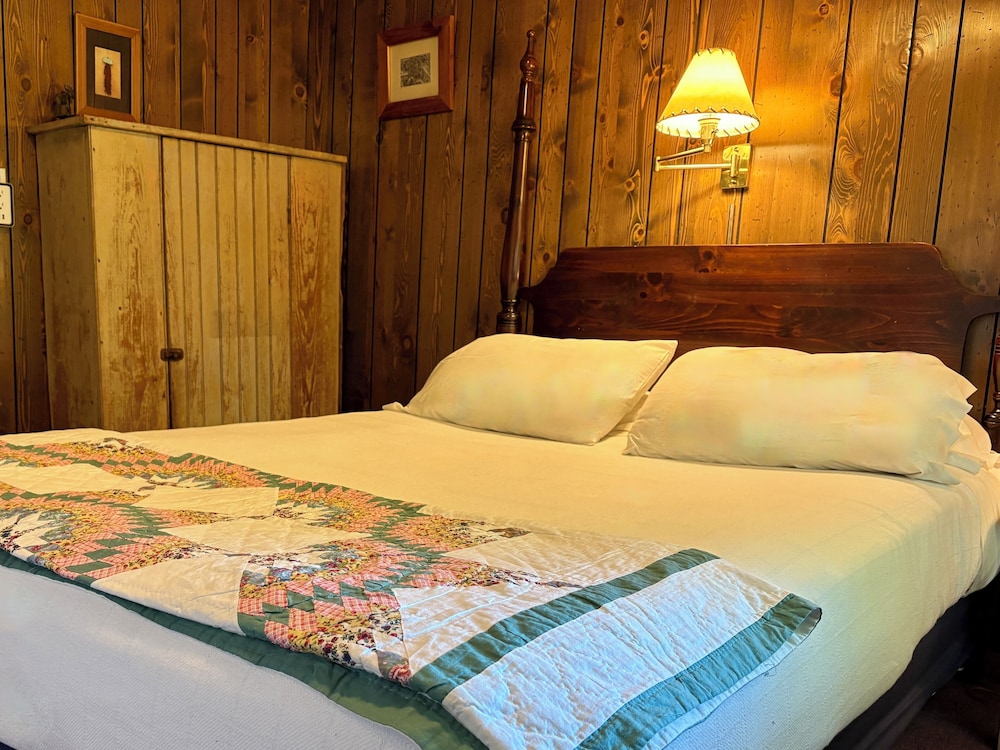 Whiteface Farm Adirondack Bed and Breakfast - photo 12