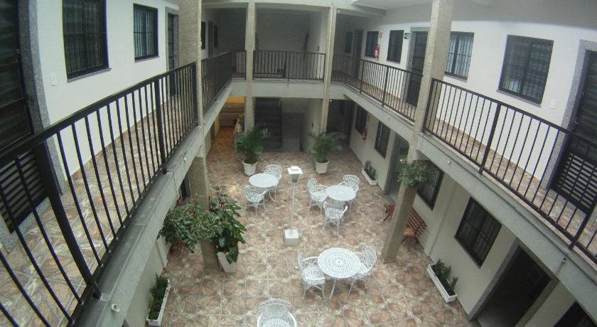 Pousada Golden House — hotel in Sao Pedro