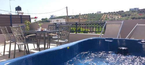 Emmanuel Apartment — 4-Star Luxury Hotel in Agia Marina, Greece