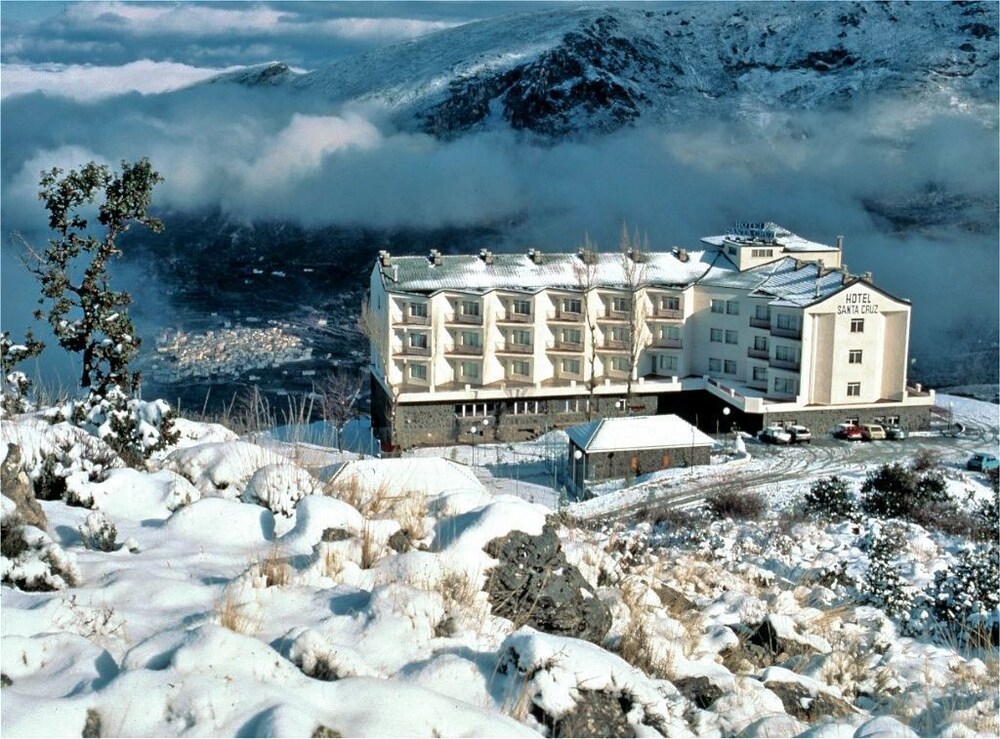 Hotel Santa Cruz — hotel in Pinos Genil