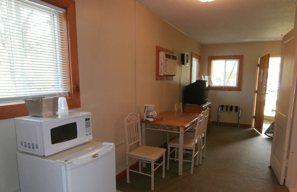 Riverbend Lodging - photo 18
