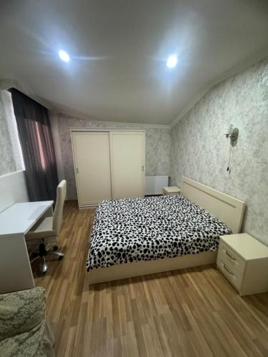 Giorgi Apartment