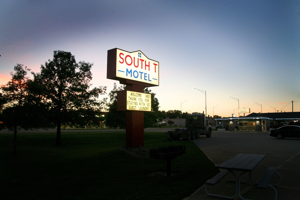 South T Motel - photo 63