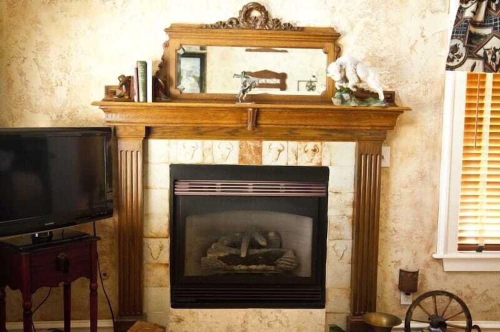 Lillian Farms Bed & Breakfast - photo 81