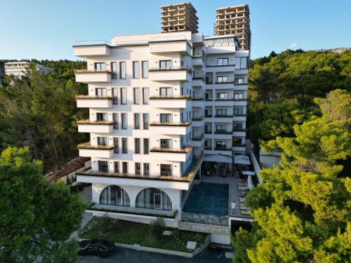 Great White Hotel in Shengjin, Albania