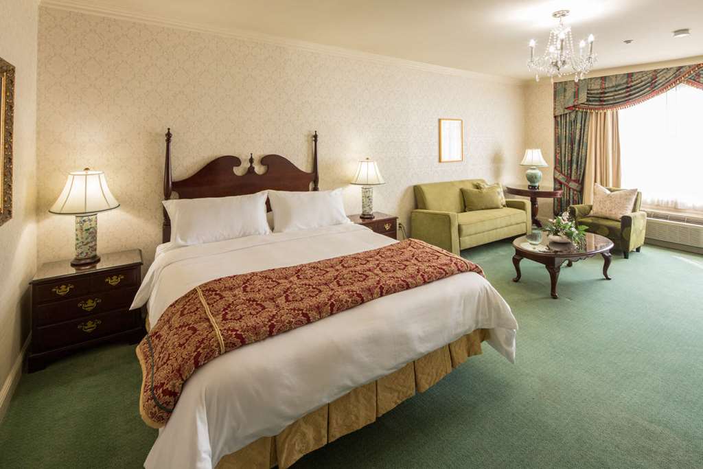 Bristol Hotel Boutique Collection - photo 11