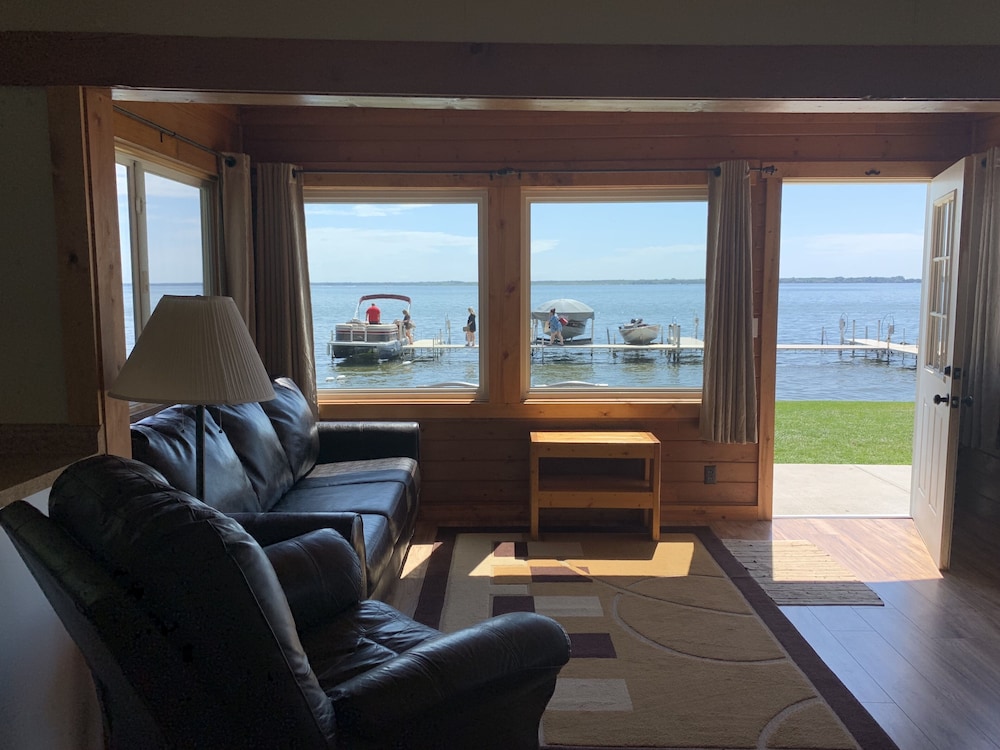 Hollys Resort - photo 33