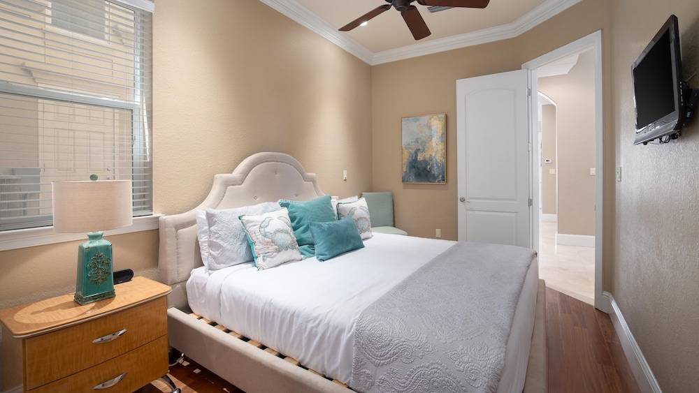 Palazzo by the Sea DBTS 36 Varazze Cay 3BR 3.5BA - photo 21
