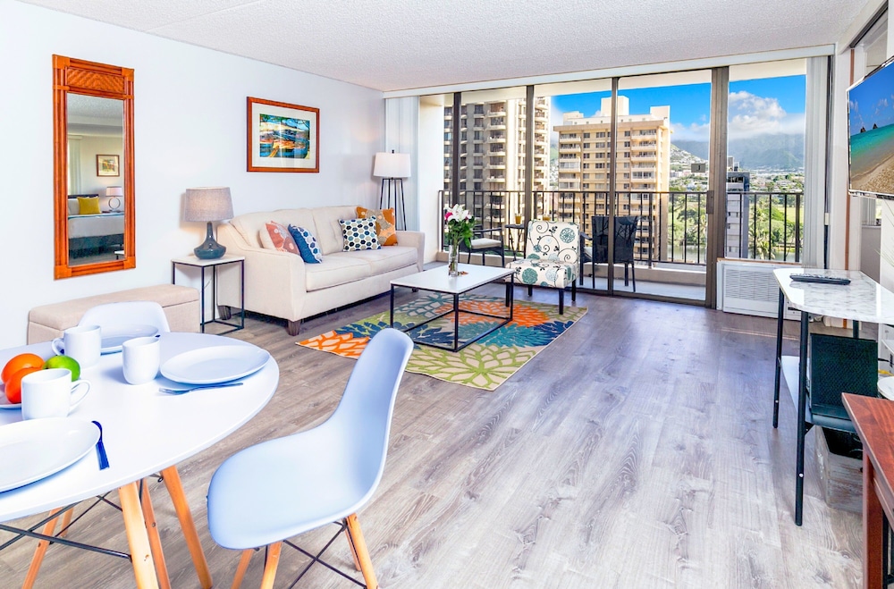 Sea Shore Vibes in 1br W Mountain Views - photo 50
