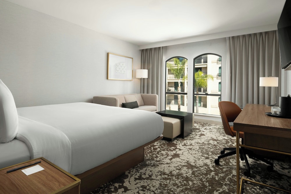 Courtyard by Marriott Pasadena Old Town - photo 34