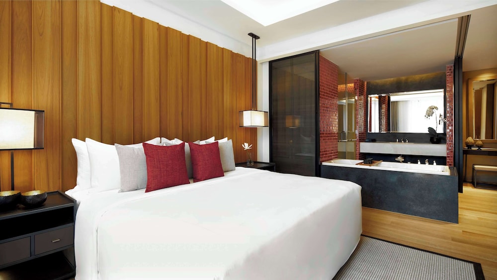 Anantara Chiang Mai Serviced Suites — 5-Star Luxury Hotel in Chiang Mai, Thailand