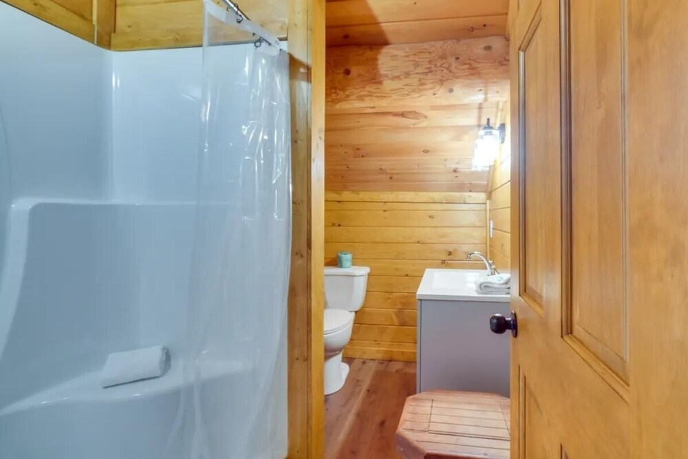 Leconte Views 2 Bedroom Cabin by Heavenly Views Resort - photo 11
