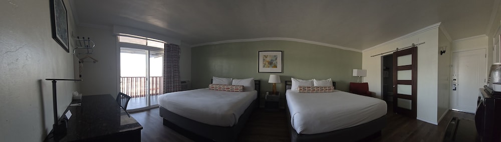 Marina Village Inn - photo 25