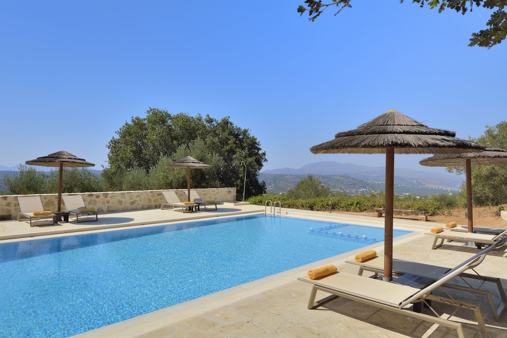 Elia Traditional Hotel & Spa — Kolympari — photo 2