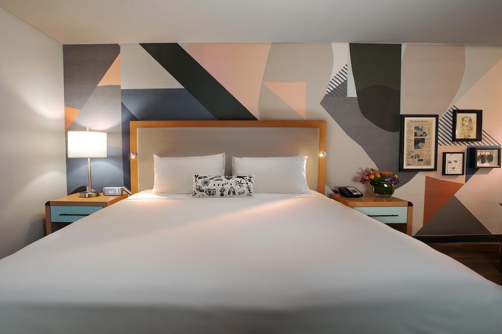 The Beeman Hotel - photo 9