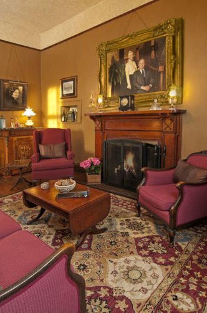 The Reynolds Mansion - photo 35