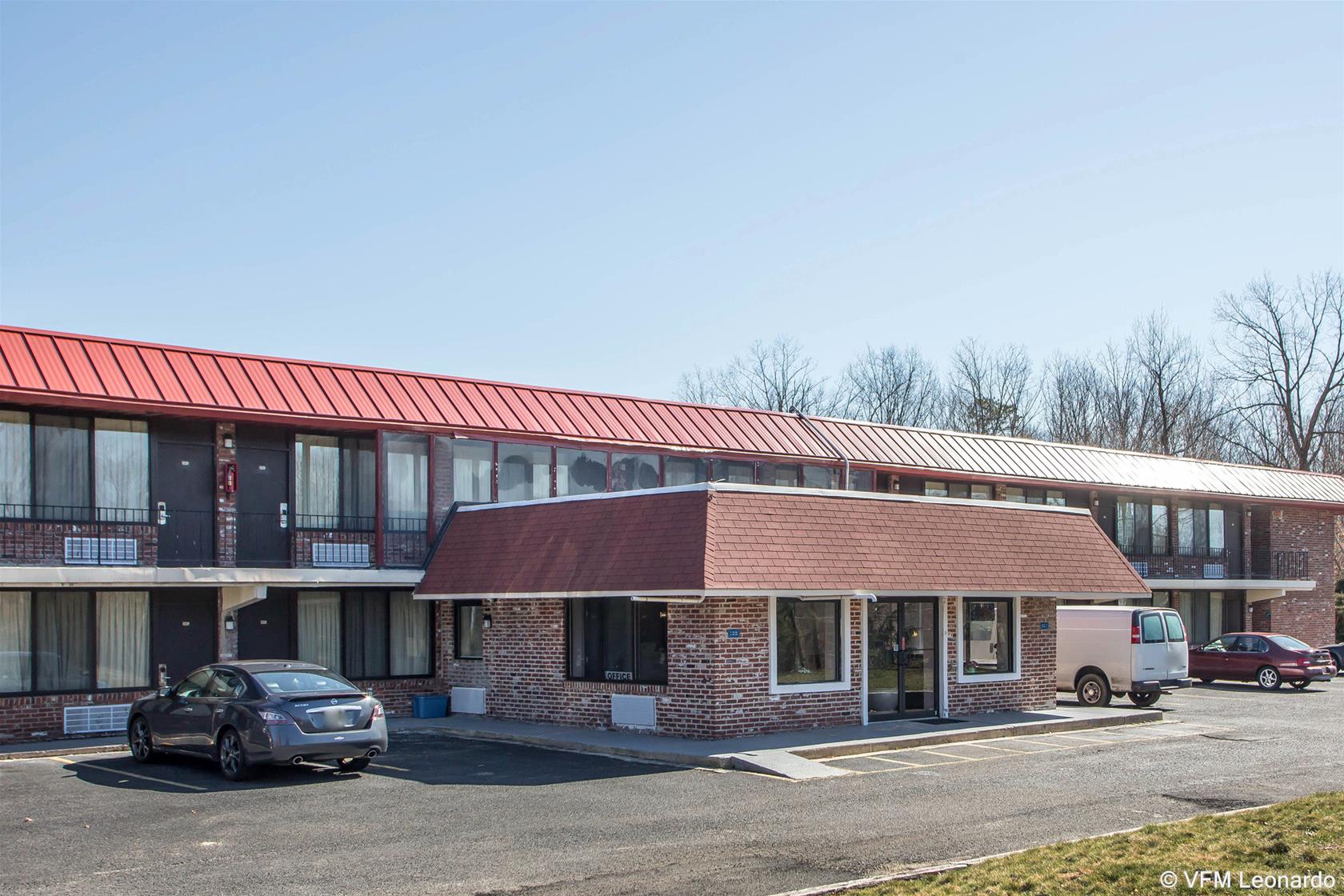 Rodeway Inn - photo 30