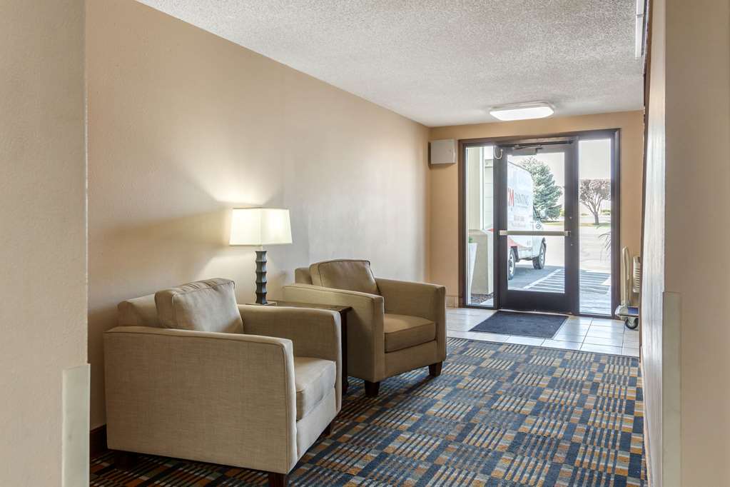Quality Inn Ontario - photo 38