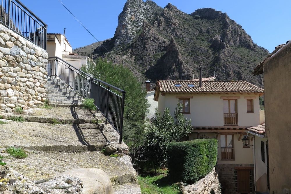 Casa Arnedillo by Apartamentos Arnedillo — Arnedillo — photo 3