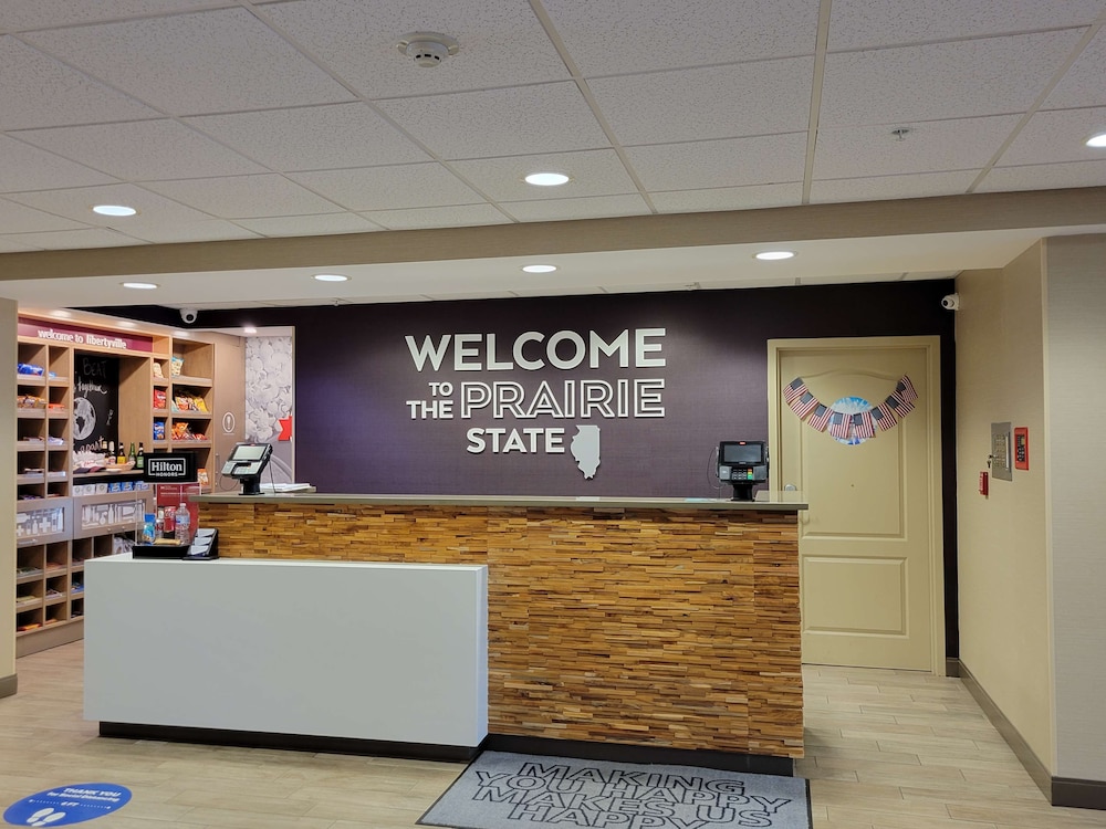 Hampton Inn & Suites Chicago Libertyville - photo 2