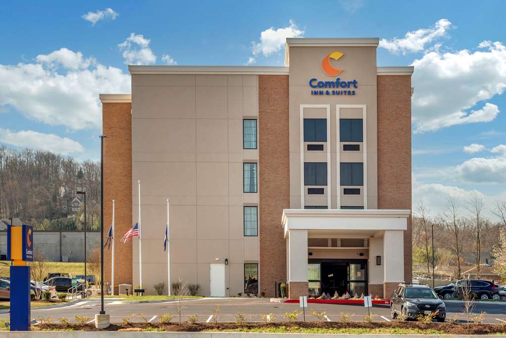 Comfort Inn & Suites Harrisonburg - photo 5