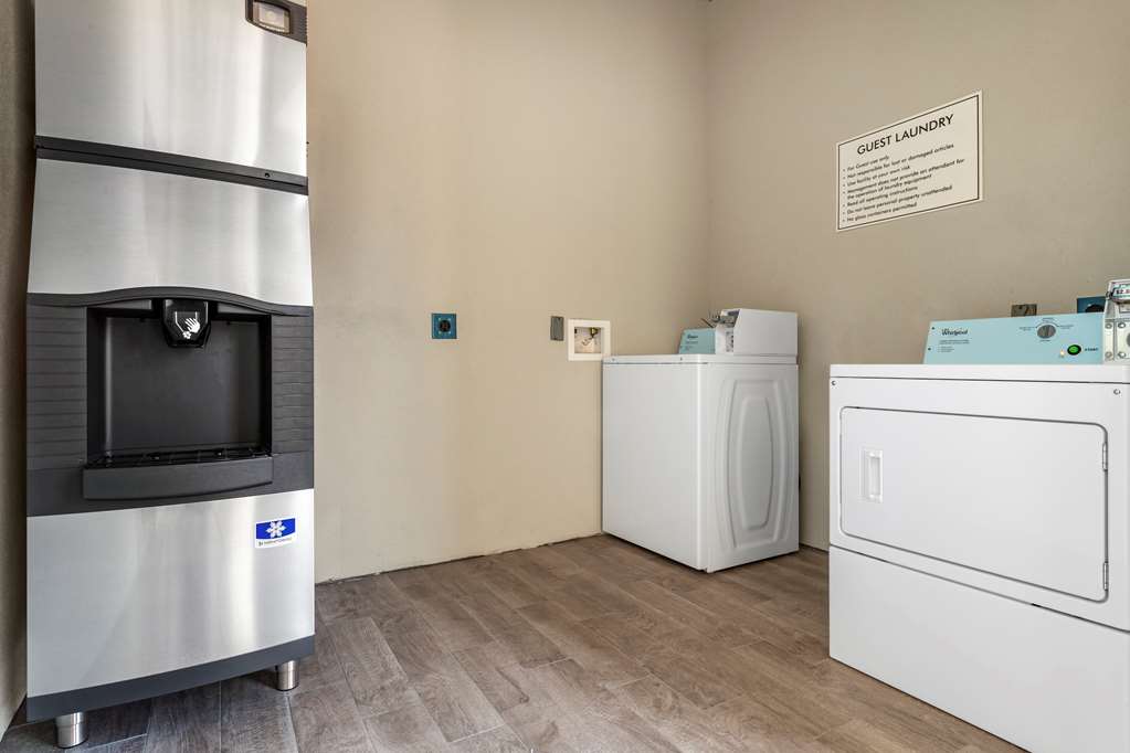 Clarion Pointe Port Arthur Beaumont South - photo 29