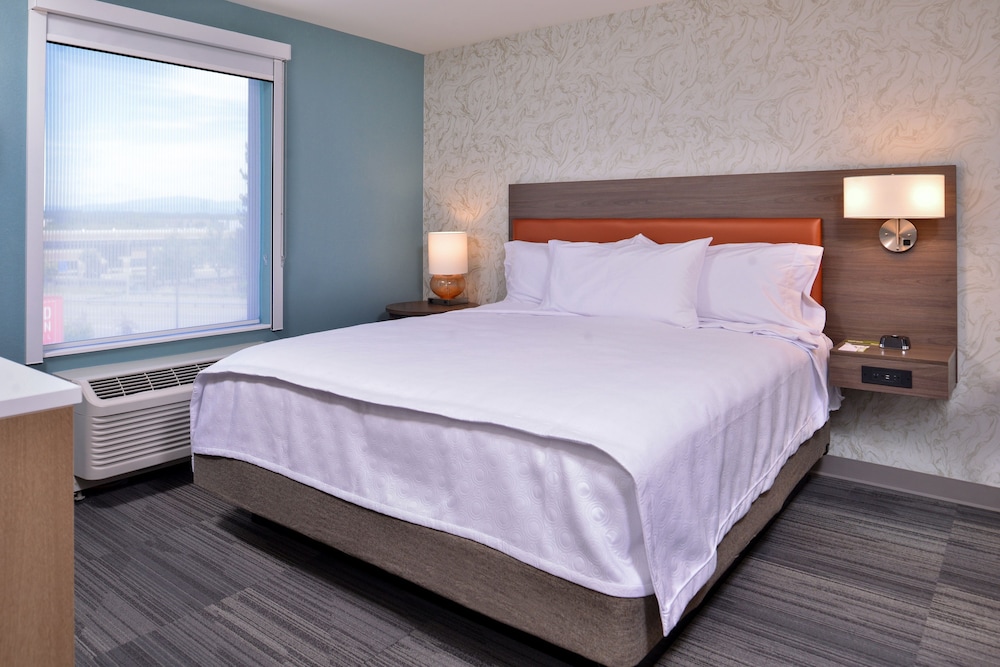 Home2 Suites by Hilton Portland Airport OR - photo 8