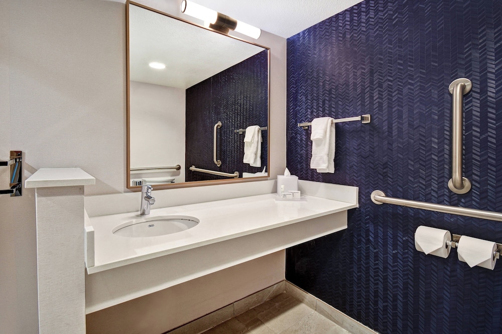 Fairfield Inn & Suites Las Vegas Airport South - photo 20