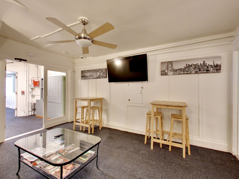 Hotel 325 Sutter - photo 3