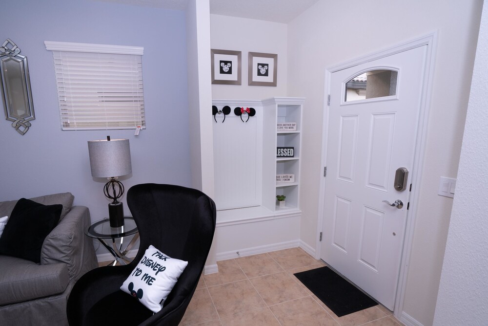 Windsor at Westside 18013 - photo 20