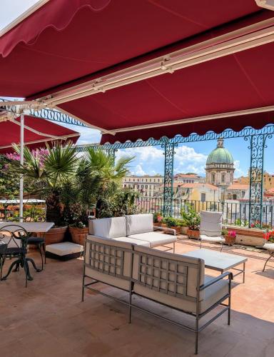 Terrazza Monteroduni 16 - carbon neutral hotel in Naples