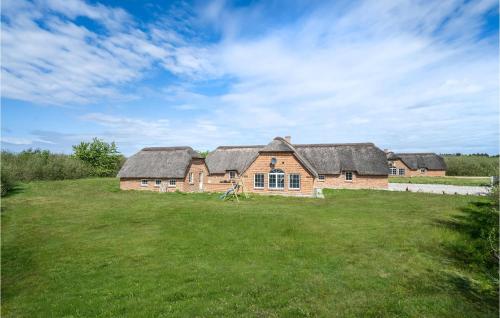 Gorgeous Home In Ulfborg With Sauna — 4-Star Luxury Hotel in Ulfborg, Denmark