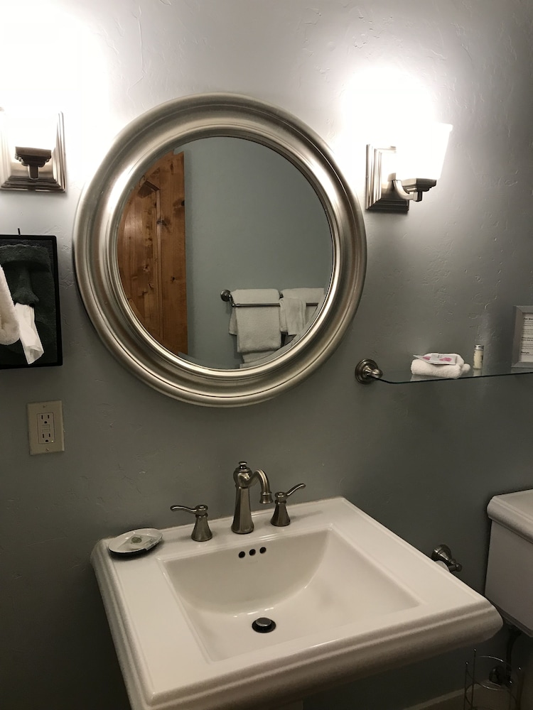 Hotel Sutter - photo 41