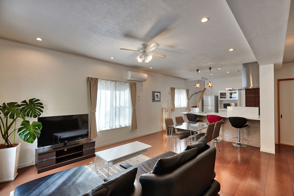 The Pool Resort Villa Hasta Manana in Ishikawa, Japan