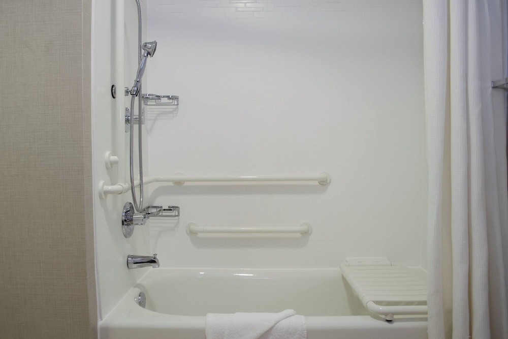 Residence Inn by Marriott Hazleton - photo 21