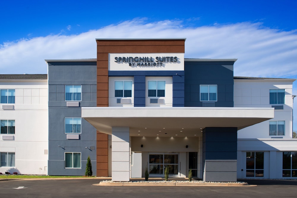 SpringHill Suites Little Rock West - photo 20