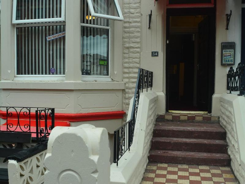 Blackpool Central Hotel — Blackpool — photo 3