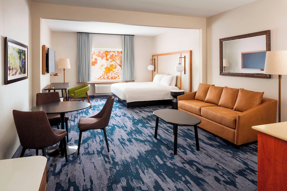 Fairfield Inn & Suites by Marriott Napa American Canyon - photo 7
