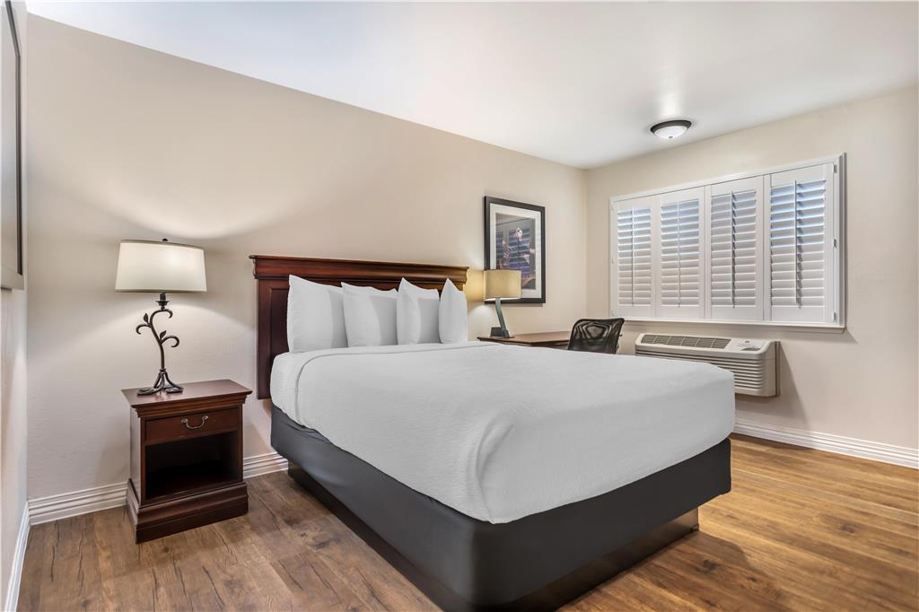 Best Western Rose Garden Inn - photo 18