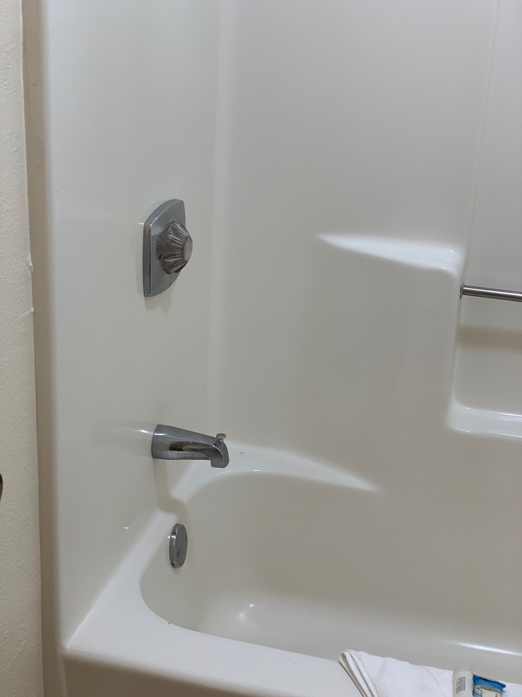Blackwater Inn - photo 20