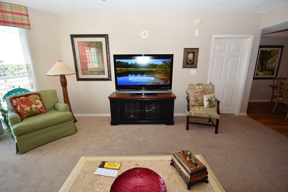 North Tower Apartment 606 - photo 16