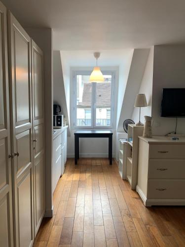 Studio Saint Germain Des Pres - carbon neutral hotel in Paris