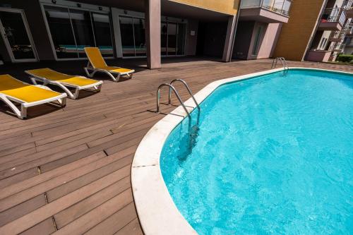 Maresia by Smarthomes — 4-Star Luxury Hotel in Sao Martinho Do Porto, Portugal