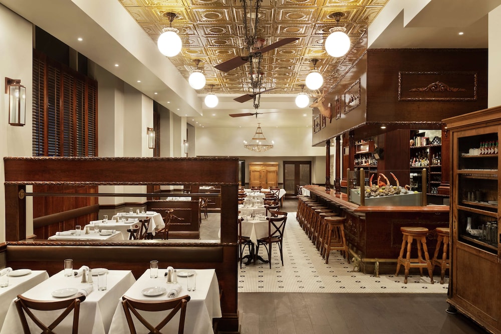 Hilton New Orleans St. Charles Avenue - photo 37