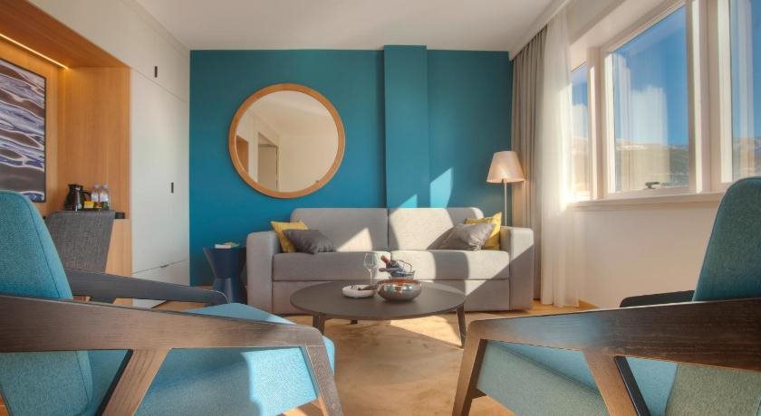 Apartment Lux Fontana — 4-Star Luxury Hotel in Budva, Montenegro